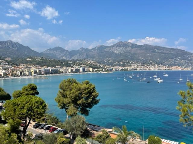 Location Saisonniere Menton 220 M Des Plages Exterior photo