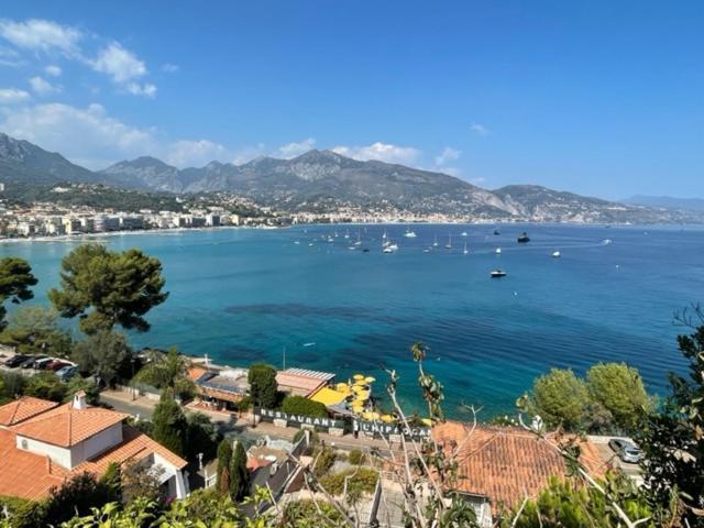 Location Saisonniere Menton 220 M Des Plages Exterior photo